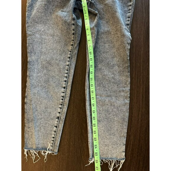 Maurices High-Rise Button-Fly Raw Hem Jeans Size 14 Short - Picture 9 of 9